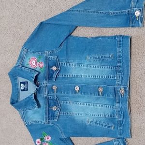 dkin denim jean jacket, embroidered with flowers Sz S(7/8)